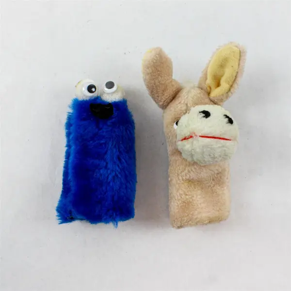 Lot of 2 Vintage Unbranded Finger Puppets