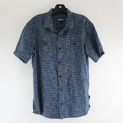 Patagonia Blue and White Plaid Short-Sleeved Button-Up Men's Medium