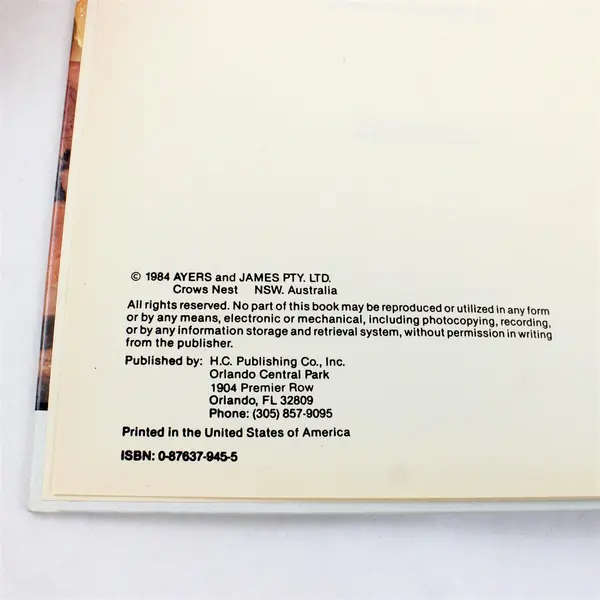 Mom's Favorite Cookbook For Meat, Chicken, Fish & Seafood 1984 Hardcover