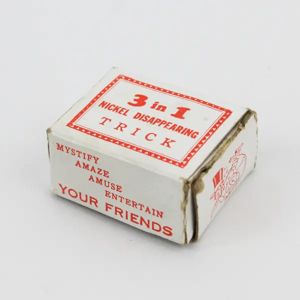 Novelty 3 in 1 Disappearing Nickel Magic Trick Original Box