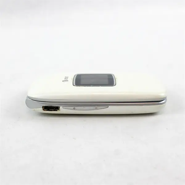 PANTECH Breeze C520 White Flip Phone AT&T Wireless AS IS For Parts