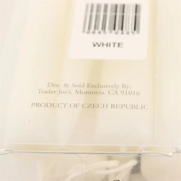 Trader Joe's 8 White Taper/Dinner Candles Dripless Self-Extinguishing Ltd