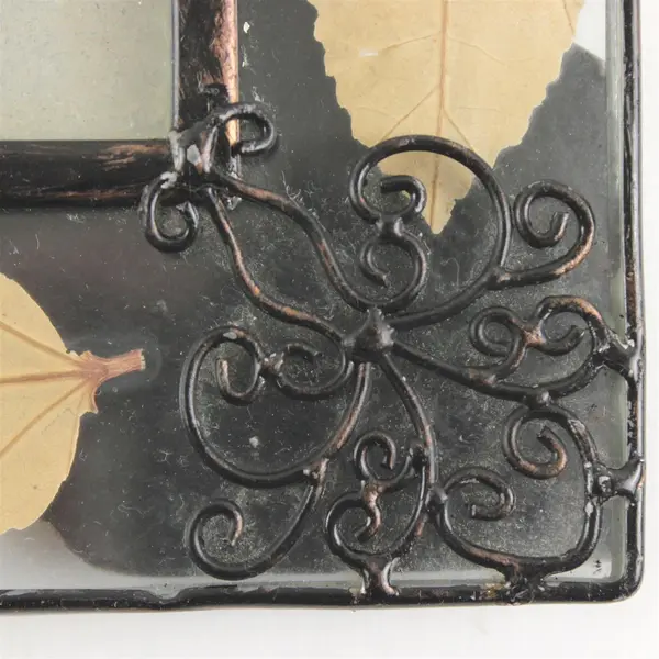 Black Metal & Glass Photo Frame Leaf Swirl Decorative 9.5x7.25