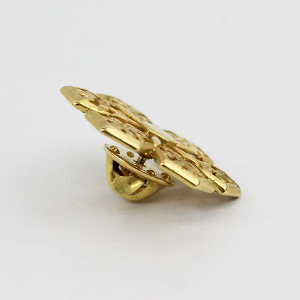 Vintage JJ Jonette Gold Tone Christmas Snowflake Hat Scarf Lapel Pin 