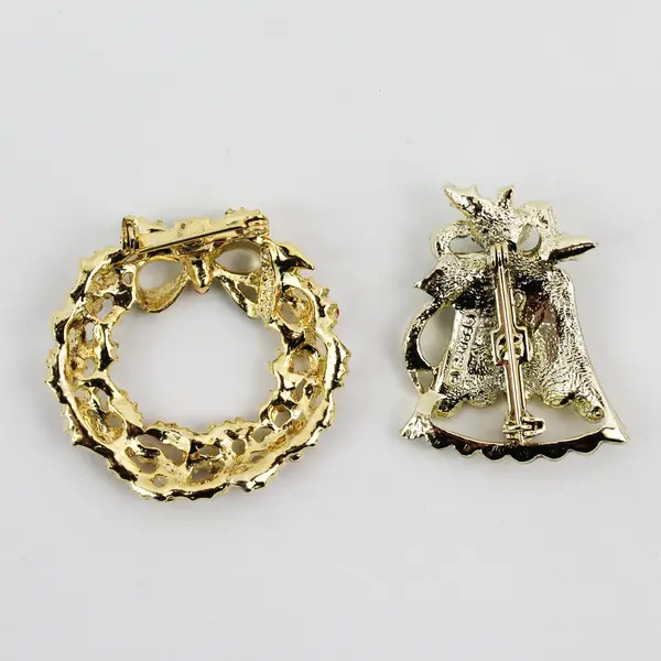 Lot of 2 Vintage Gerry's Gold-Tone Christmas Brooches Bell and Wreath