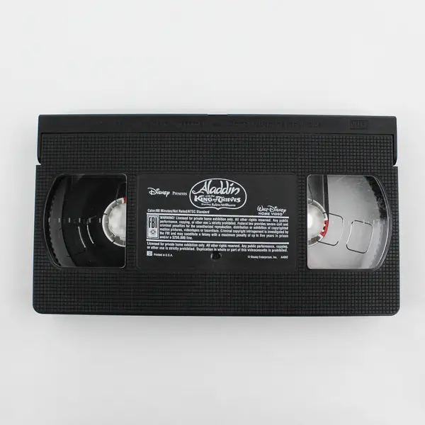 Aladdin And The King of Thieves VHS tape Disney 1996