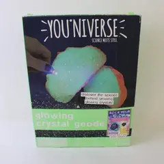Horizon Group Youniverse Glowing Crystal Geode Kit