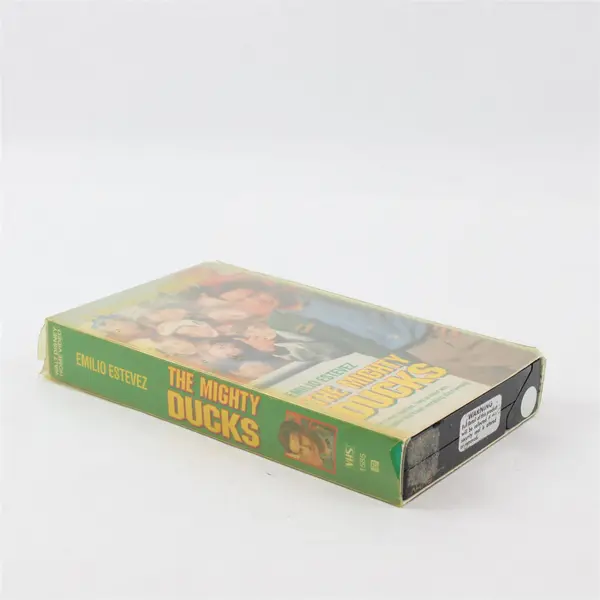 The Mighty Ducks VHS Emilio Estevez PG Walt Disney Pictures