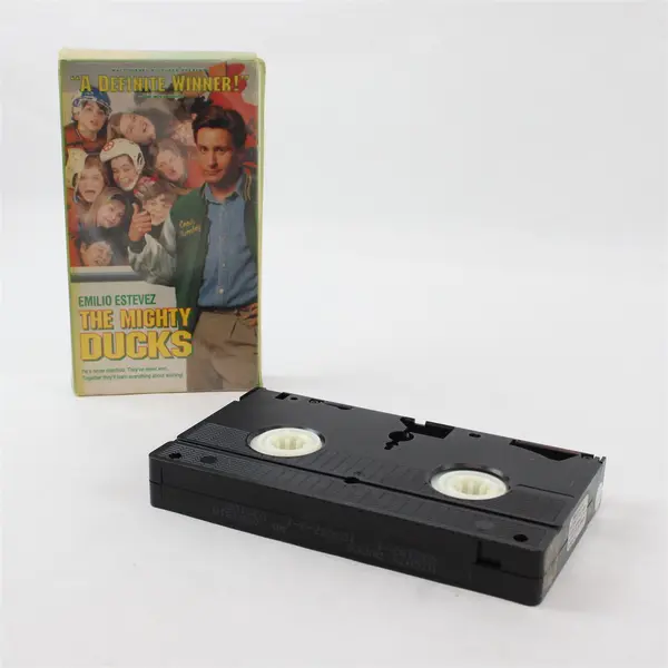 The Mighty Ducks VHS Emilio Estevez PG Walt Disney Pictures