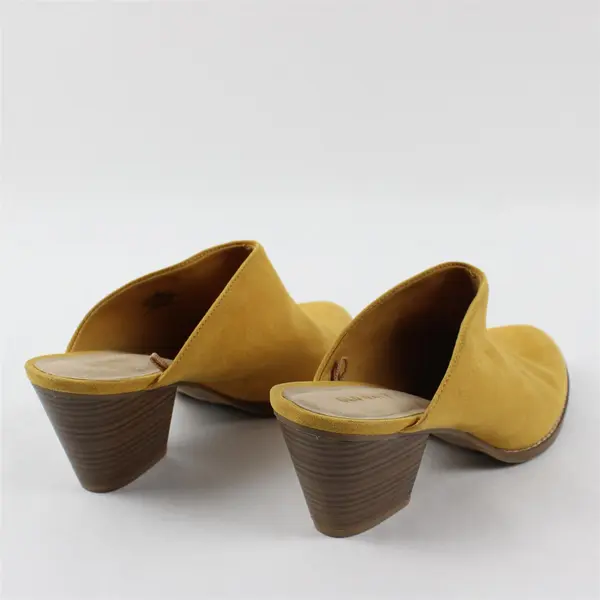 Old Navy Womens Size 9 Mustard Yellow Faux Suede Mule Bootie