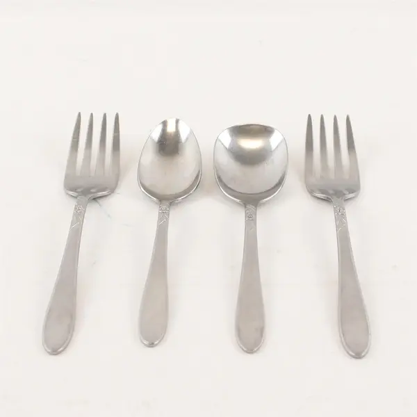Decorators Stainless Flatware Sea Breeze 4 Pc 2 Salad Forks Teaspoon Soup Spoon