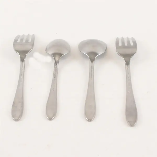 Decorators Stainless Flatware Sea Breeze 4 Pc 2 Salad Forks Teaspoon Soup Spoon