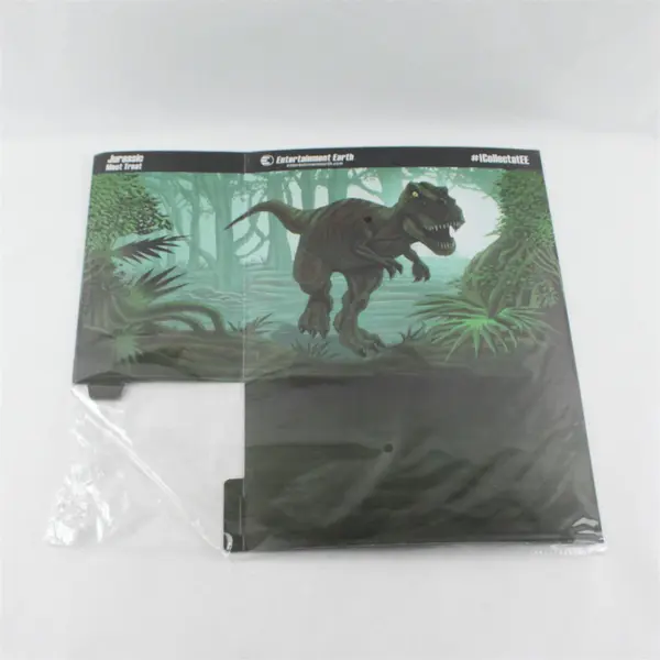 NWT Jurassic Meat Treat Action Stage Pop-Up Diorama Entertainment Earth (2013)