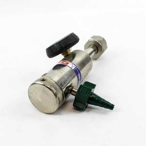 American Health Care EZ Click B-540-15 Used Untested Oxygen Regulator