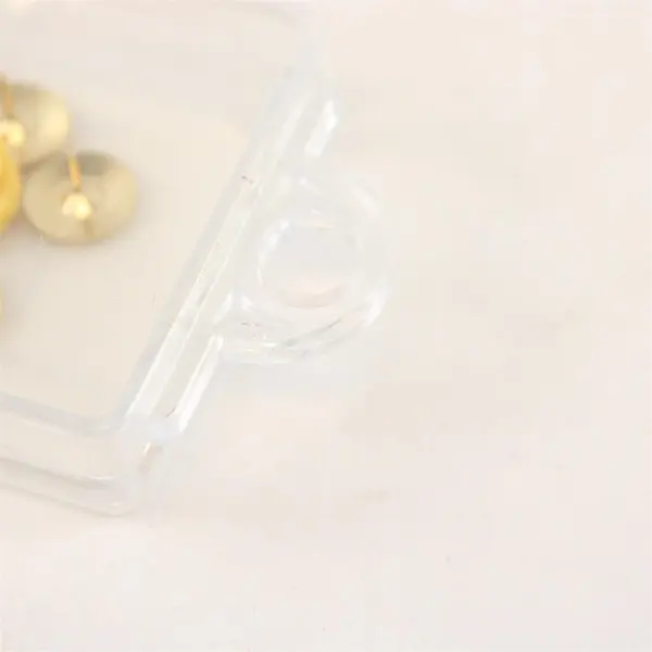 Clover NP-11 Lot of 15 Gold Thumb Tacks 2 Tack Removers Clear Box