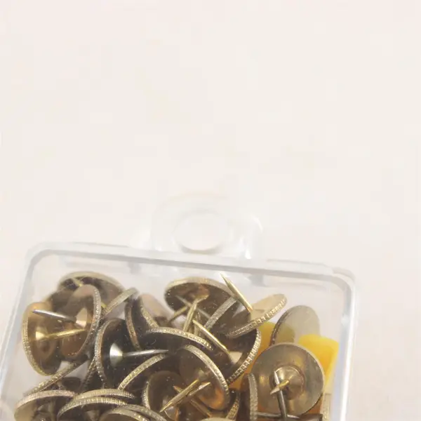 45 Gold Thumb Tacks 2 Tack Removers in Clear Plastic Box