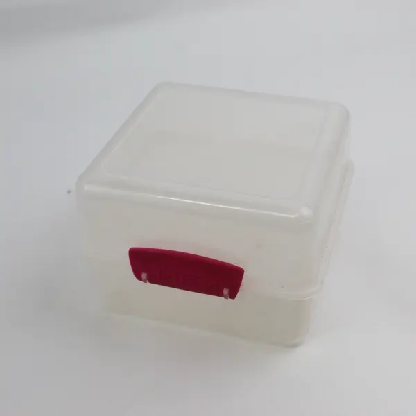 Lot of 2 Sistema Frosted Translucent Divided Food Storage Containers 1.4L