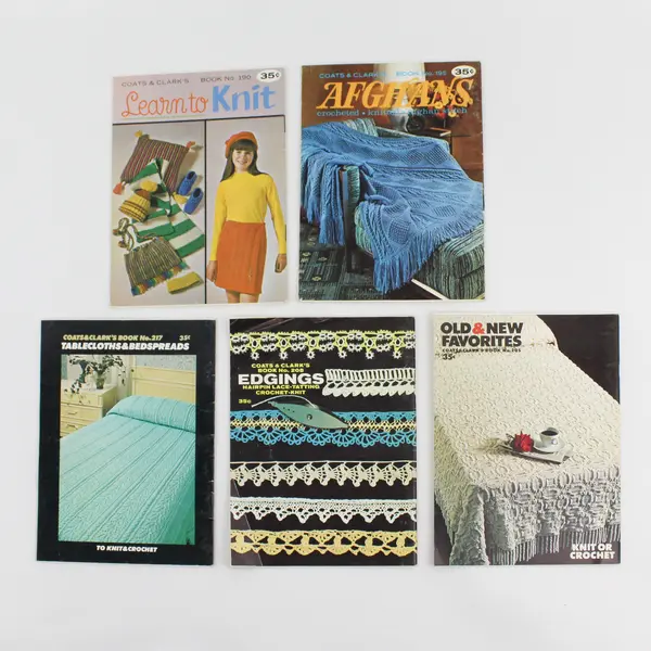Lot of 5 Vintage Coats & Clark Knitting Crocheting Leaflets