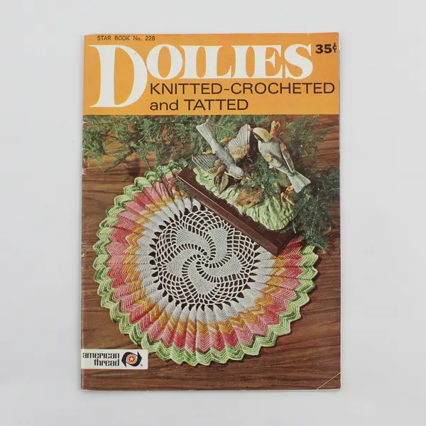 American Thread Doilies Knitted-Crocheted and Tatted Star Book No. 228