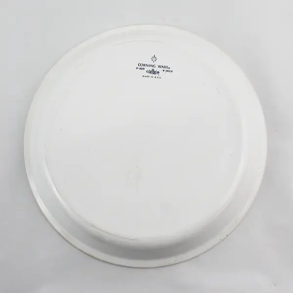 Vintage Corning Ware 9 in Pie Dish Cornflower Plate P309 USA