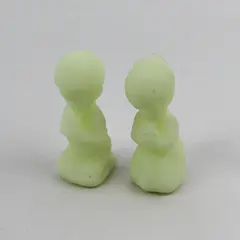VTG Fenton Yellow Satin Uranium Glass  Praying Boy And Girl Figures
