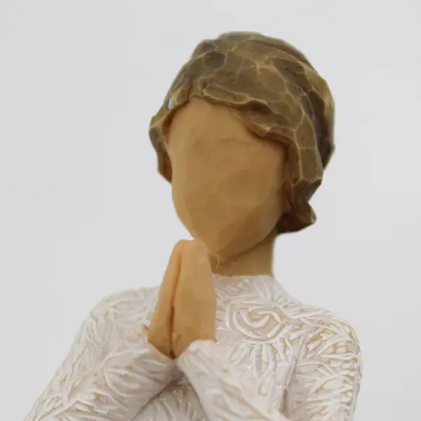 2012 Susan Lordi Willow Tree Prayer of Peace Figurine