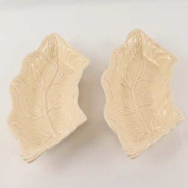 Set of 2 Vintage Beige Ceramic Leaf Serving Trays