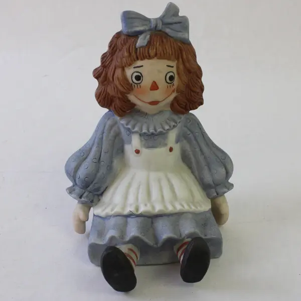 Vintage Raggedy Ann Ceramic Figurine Collectible
