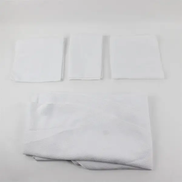 Lot 4 Unbranded Matching White Fabric Round 75" Diameter Tablecloth & 3 Napkins