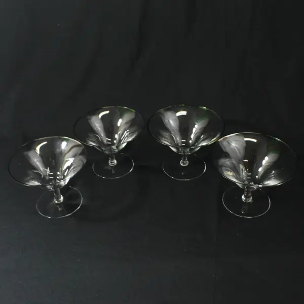 Set of 4 Platinum Rim Champagne Or Sherbet Glasses 4.75" Diameter 3.5" Height