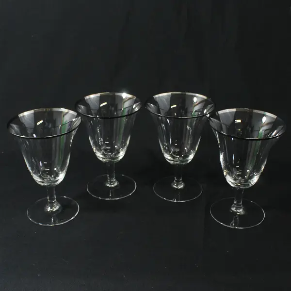 Set of 4 Crystal Platinum Rim Wine Glasses 5.25"