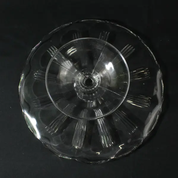 Clear Glass Pedestal Cake Stand Scalloped Rim Ribbed Pattern 9.5"