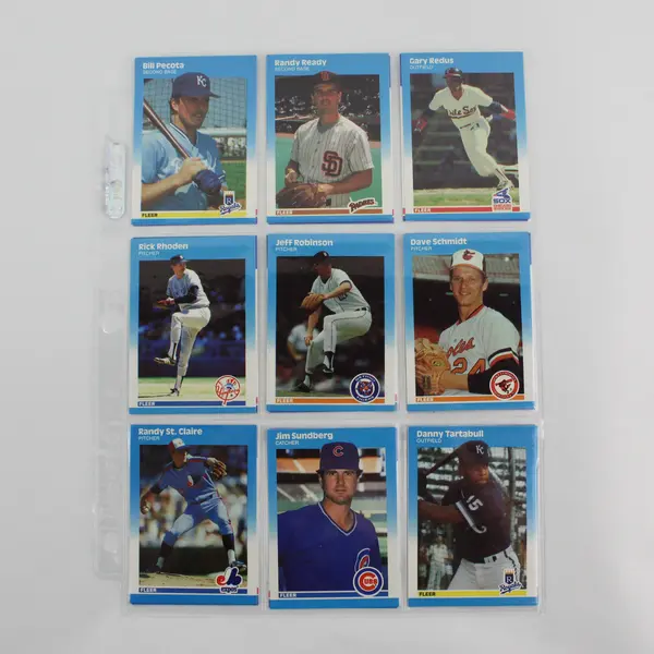 Lot of 47 Fleer Baseball Update Set Trading Cards 1987