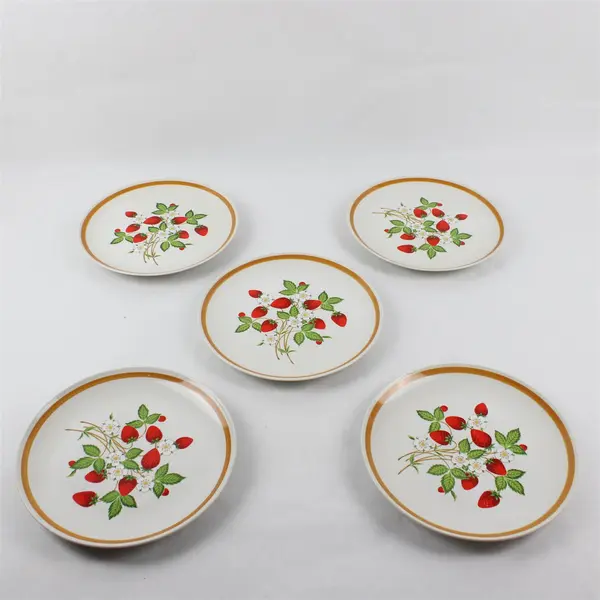 Vintage Strawberries 'n Cream Stoneware Dinner Plates Set of 5 9.5in