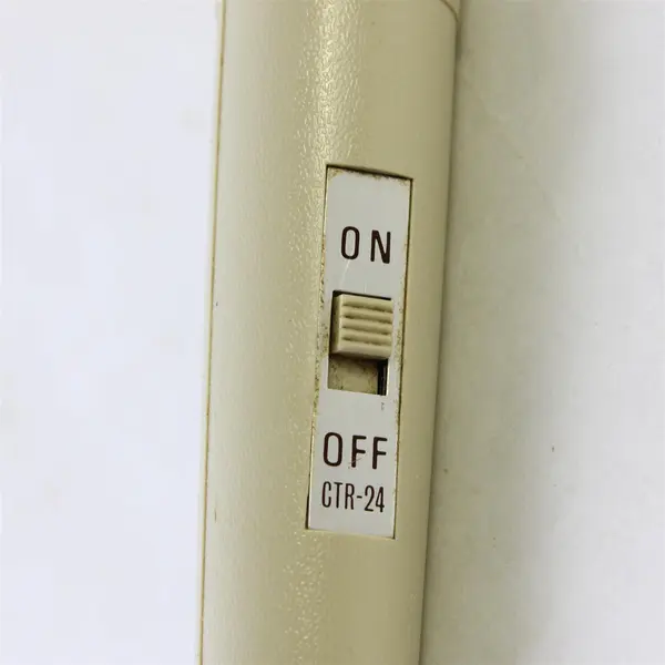 Vintage GE Dynamic Microphone Off White Untested