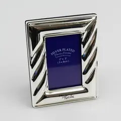 Fitz Ladies' Night Out Silver Plated Tarnish Resistant Tabletop Frame 2"x3"