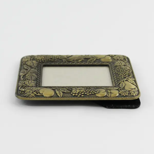 Hallmark  Fruit Design Brass Metal Tabletop Photo Frame 2.5"x3.5"