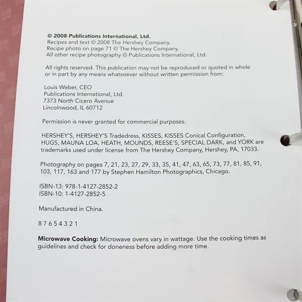 Hershey's Recipe Collection Cookbook 2008 Hardcover 3-Ring Binder Good