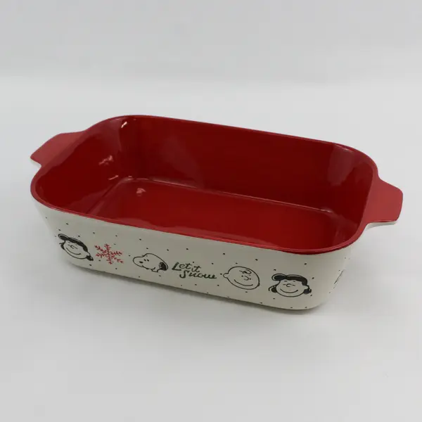 Gibson Overseas Peanuts Let It Snow Casserole Dish