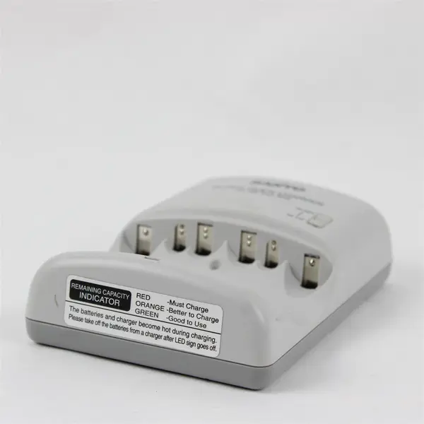Sanyo NC-MQH01U Super Quick Battery Charger AA AAA Ni-MH Ni-Cd Gray
