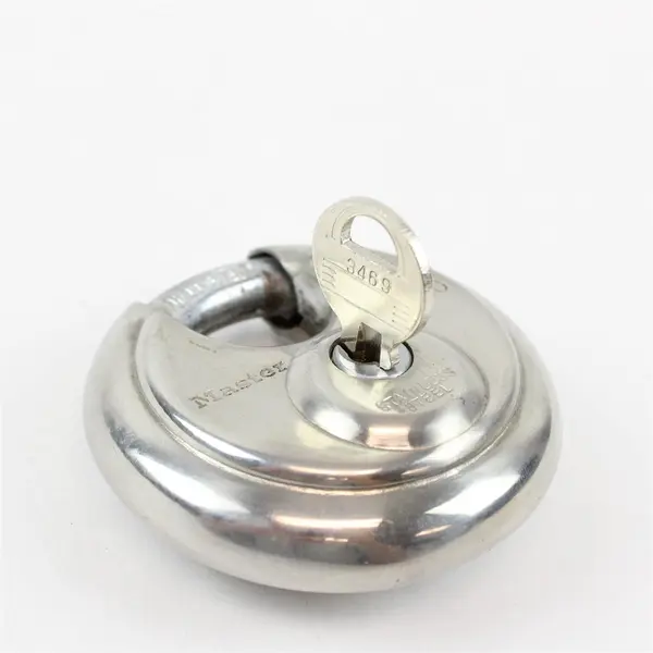 Master No. 40 Stainless Steel Hardened Disc Padlock 1 Key