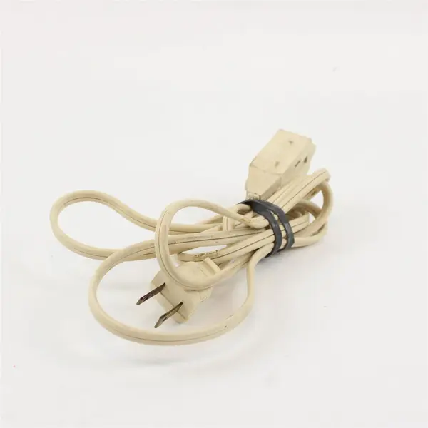 Woods Off White Compact Pre-Owned Extension Cord