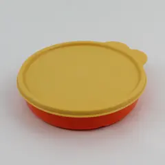 Tupperware 2552A-2 Divided Orange Container with Yellow Lid