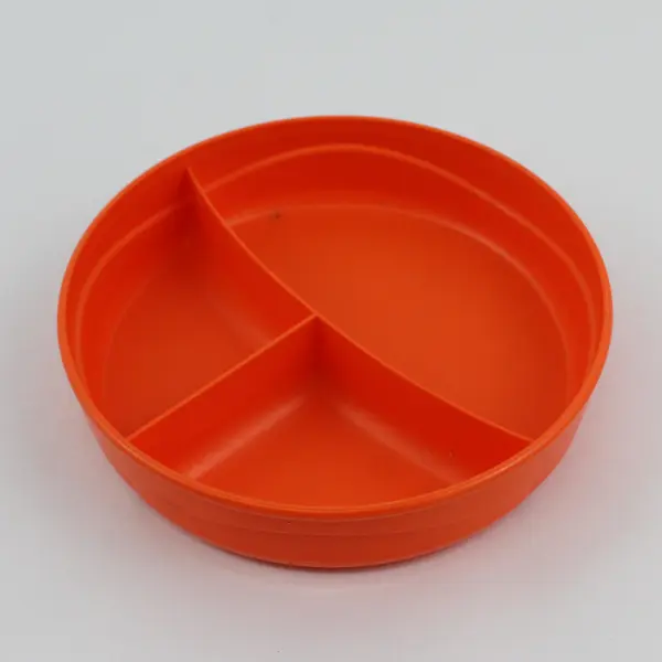 Tupperware 2552A-2 Divided Orange Container with Yellow Lid