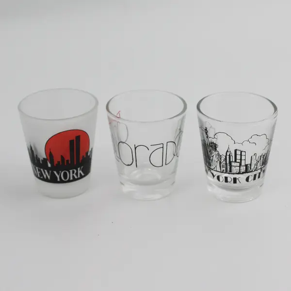 Lot of 6 Souvenir Shot Glasses Chicago New York New Orleans Vail Colorado