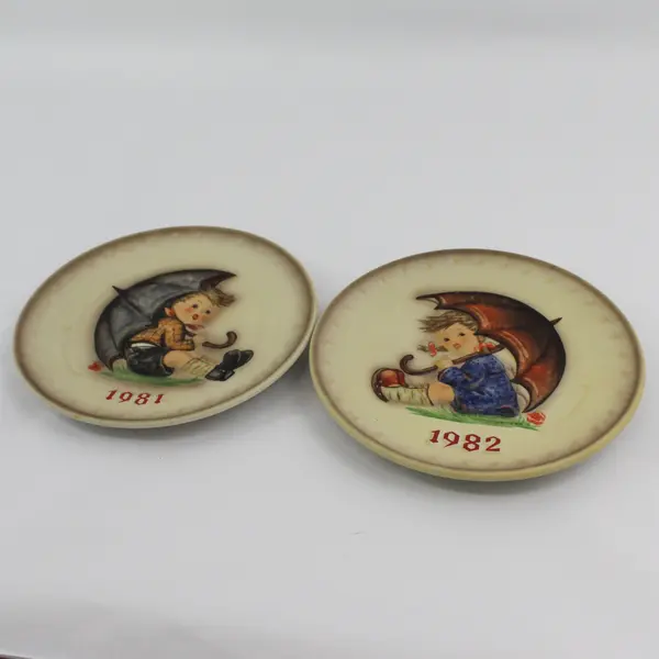 Goebel MJ Hummel Porcelain Annual Plates 1981 and 1982