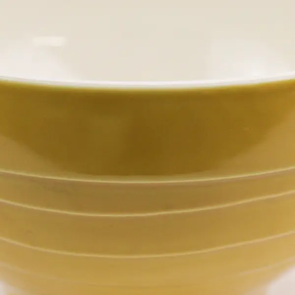 Gold Beehive Ribbed Mixing Bowl Made In Thailand 9" Diameter