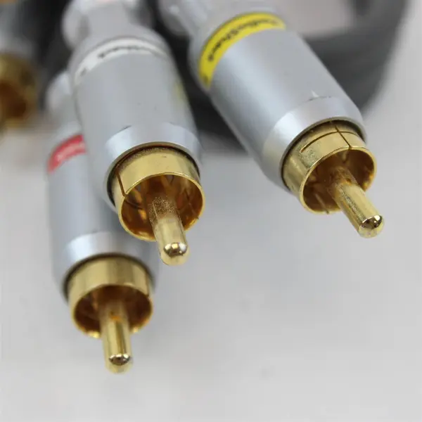 Radio Shack 3ft Premium Gold Series Audio Video Cable Vintage