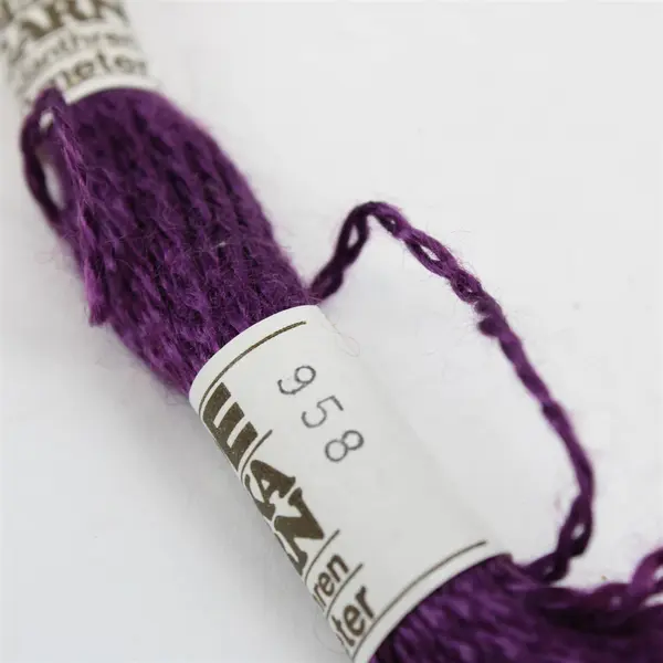 Lot of 4 OOE OISKA GARN Purple Embroidery Skeins 956 958
