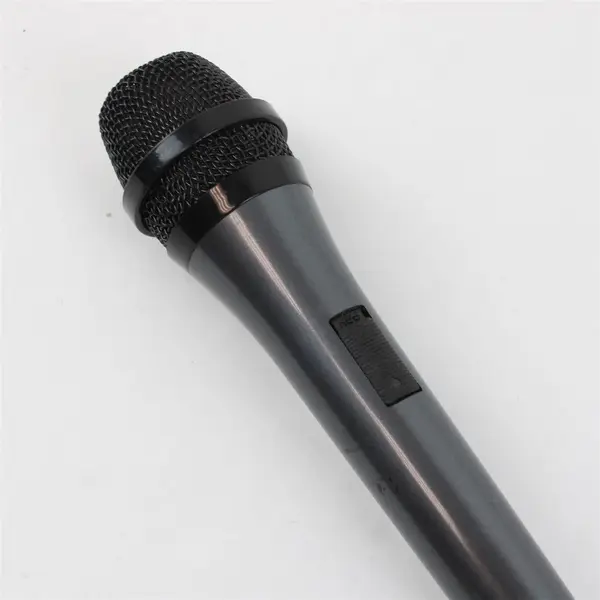 Singing Machine SMM205 Unidirectional Dynamic Wired Microphone Black